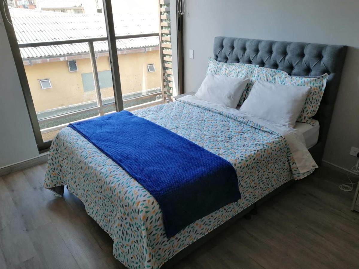 Apartaestudio Chapinero Balcon Apartment โบโกตา ภายนอก รูปภาพ